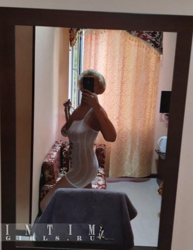   , 