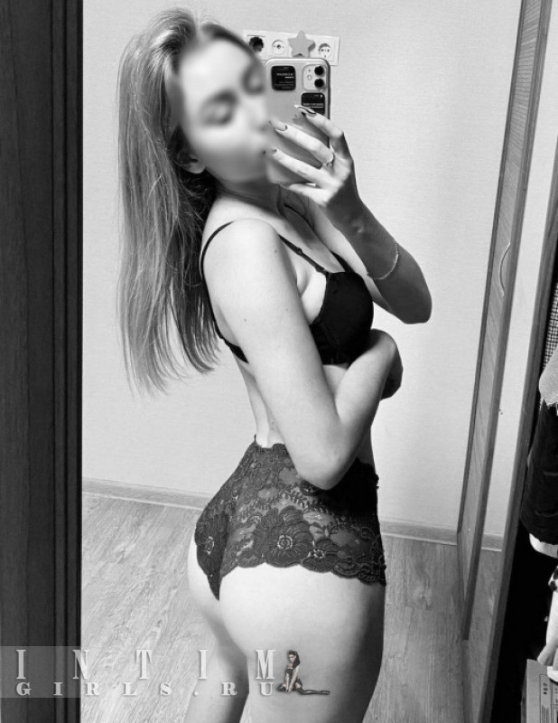   ,  +7 (989) 560-8899